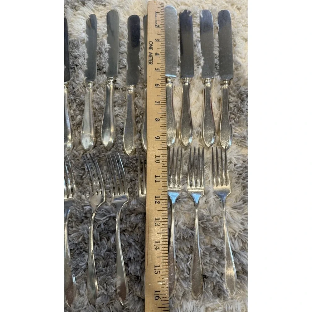 Antique Wm Rogers Pat 18 X12 Silverplate Flatware 12 Knives 11 Forks 23Pc